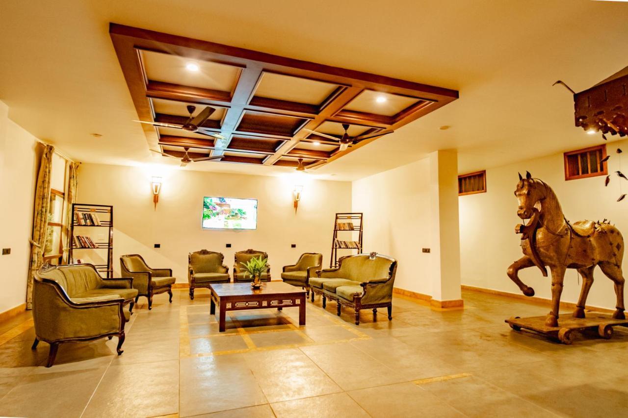 Southern Panorama Indriya Resorts & Spa مونار المظهر الخارجي الصورة